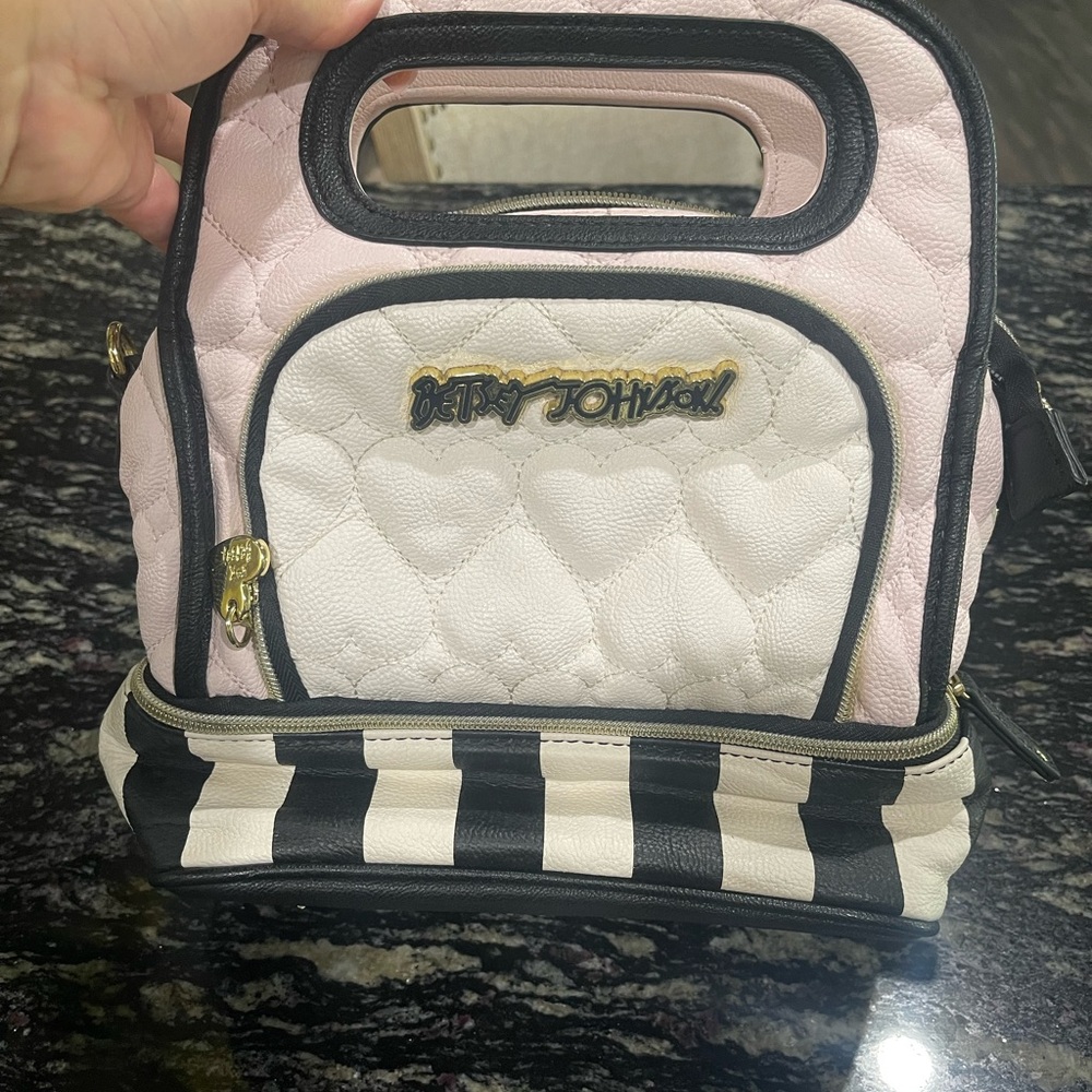 Betsey Johnson Lunchbox